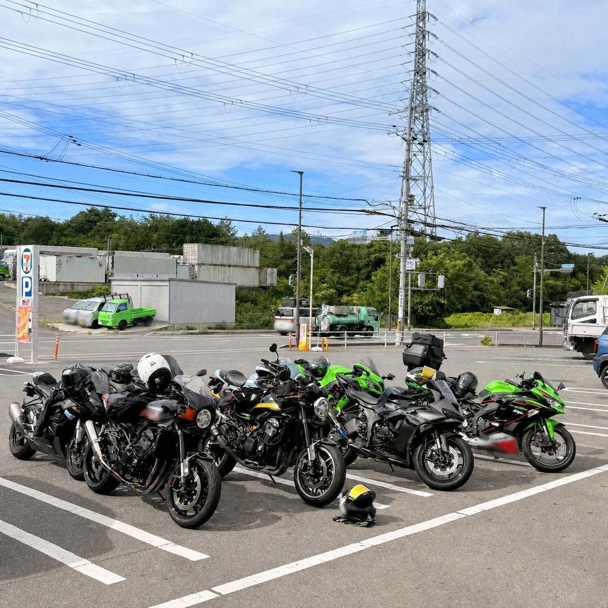 生駒のセブンイレブンに集合したバイク
